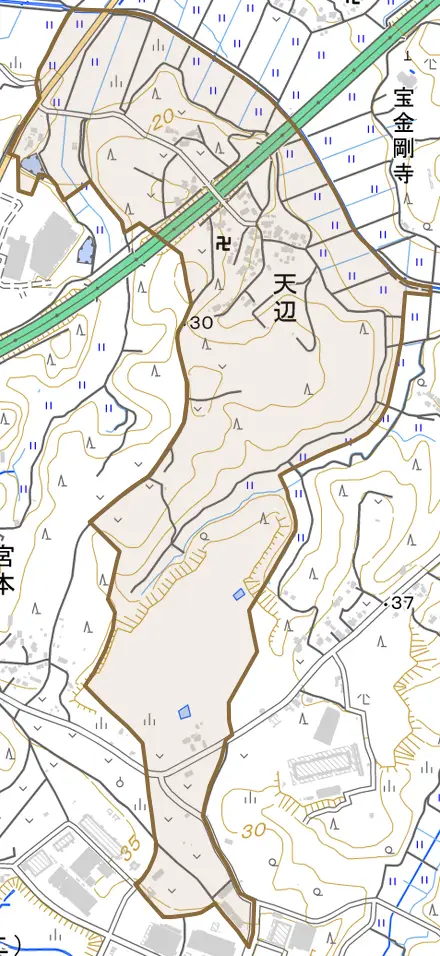 天辺とその周辺の地図。町の範囲を重ねている