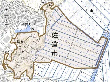 飯重とその周辺の地図。町の範囲を重ねている