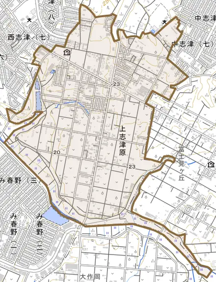上志津原とその周辺の地図。町の範囲を重ねている