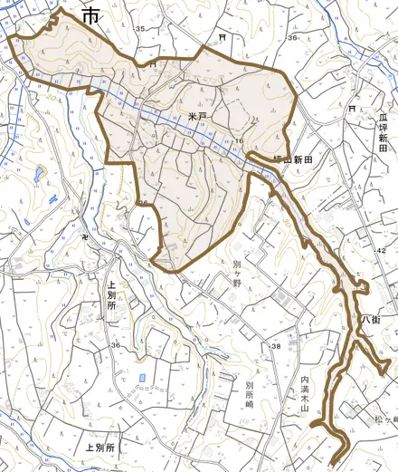 米戸とその周辺の地図。町の範囲を重ねている
