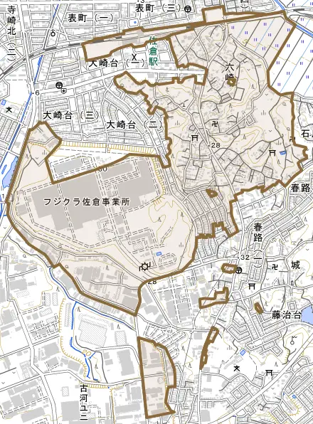六崎とその周辺の地図。町の範囲を重ねている
