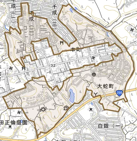 大蛇町とその周辺の地図。町の範囲を重ねている