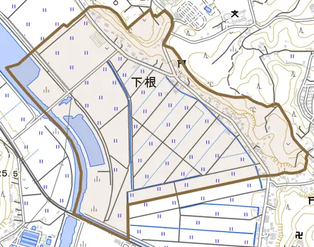 下根とその周辺の地図。町の範囲を重ねている