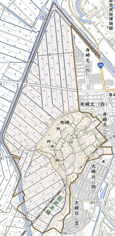 寺崎とその周辺の地図。町の範囲を重ねている