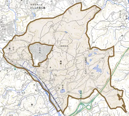 椎崎とその周辺の地図。町の範囲を重ねている