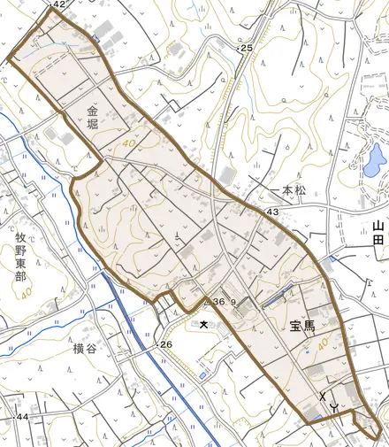 宝馬とその周辺の地図。町の範囲を重ねている