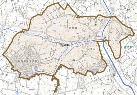 新井田とその周辺の地図。町の範囲を重ねている