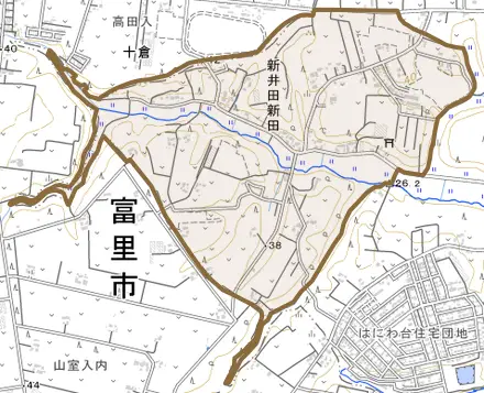 新井田新田とその周辺の地図。町の範囲を重ねている