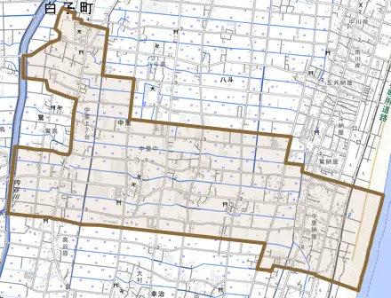 中里とその周辺の地図。町の範囲を重ねている