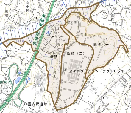 飯積とその周辺の地図。町の範囲を重ねている