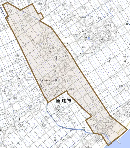 今泉とその周辺の地図。町の範囲を重ねている