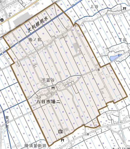 八日市場ニとその周辺の地図。町の範囲を重ねている
