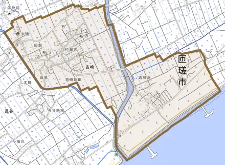 吉崎とその周辺の地図。町の範囲を重ねている