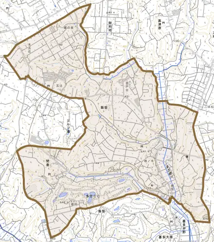 飯笹とその周辺の地図。町の範囲を重ねている