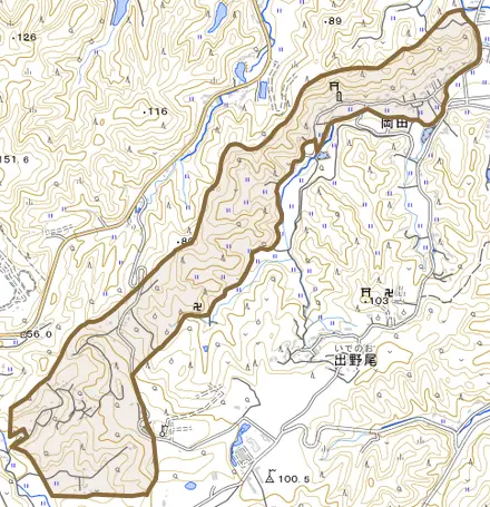 岡田とその周辺の地図。町の範囲を重ねている