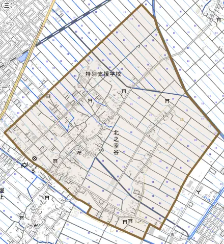 北之幸谷とその周辺の地図。町の範囲を重ねている