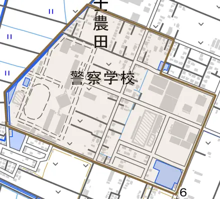 士農田とその周辺の地図。町の範囲を重ねている