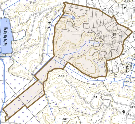 小座とその周辺の地図。町の範囲を重ねている