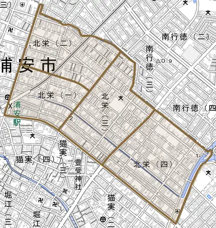 北栄とその周辺の地図。町の範囲を重ねている
