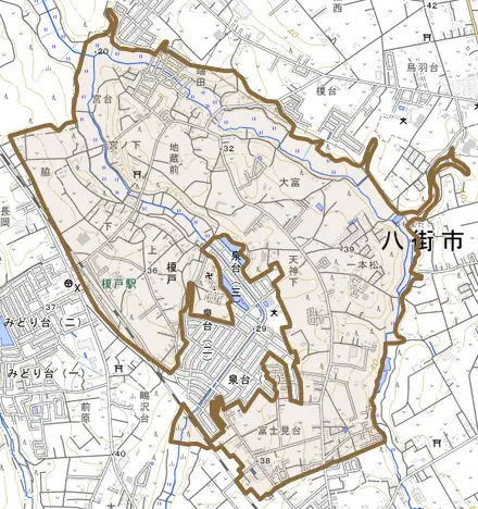 榎戸とその周辺の地図。町の範囲を重ねている