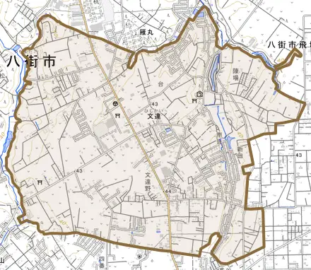 文違とその周辺の地図。町の範囲を重ねている