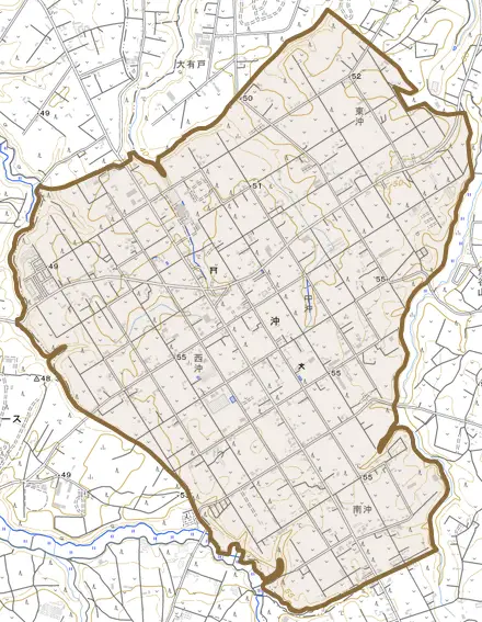 沖とその周辺の地図。町の範囲を重ねている