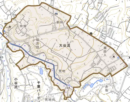 大谷流とその周辺の地図。町の範囲を重ねている