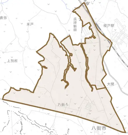 八街ろとその周辺の地図。町の範囲を重ねている