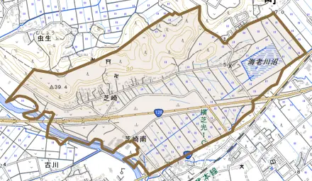 芝崎とその周辺の地図。町の範囲を重ねている