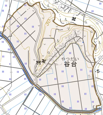 谷台とその周辺の地図。町の範囲を重ねている