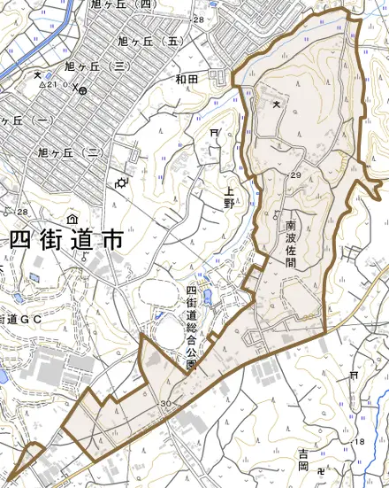 南波佐間とその周辺の地図。町の範囲を重ねている