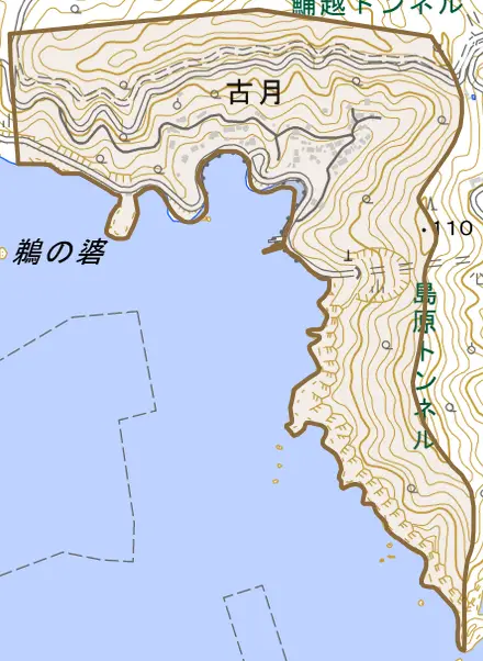 古月とその周辺の地図。町の範囲を重ねている
