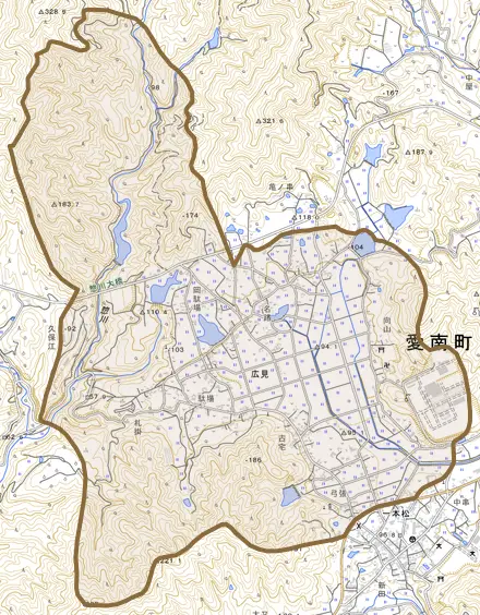 広見とその周辺の地図。町の範囲を重ねている