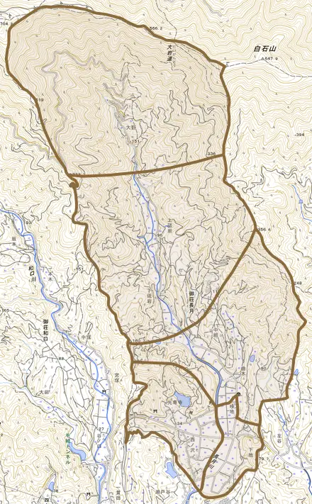 御荘長月とその周辺の地図。町の範囲を重ねている