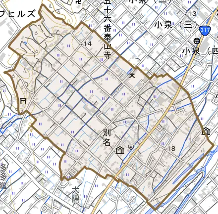 別名とその周辺の地図。町の範囲を重ねている