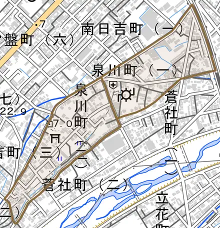 泉川町とその周辺の地図。町の範囲を重ねている