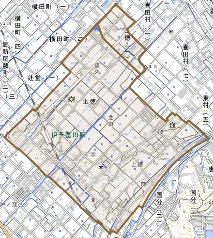 上徳とその周辺の地図。町の範囲を重ねている