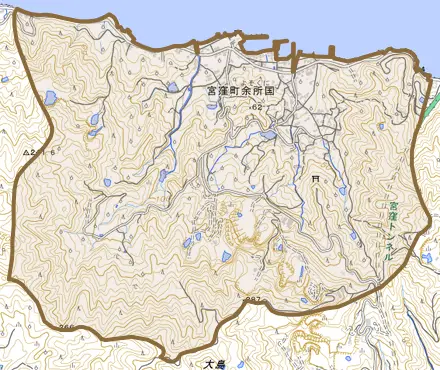 宮窪町余所国とその周辺の地図。町の範囲を重ねている