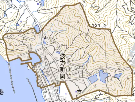 波方町岡とその周辺の地図。町の範囲を重ねている