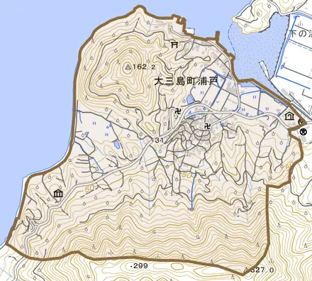 大三島町浦戸とその周辺の地図。町の範囲を重ねている