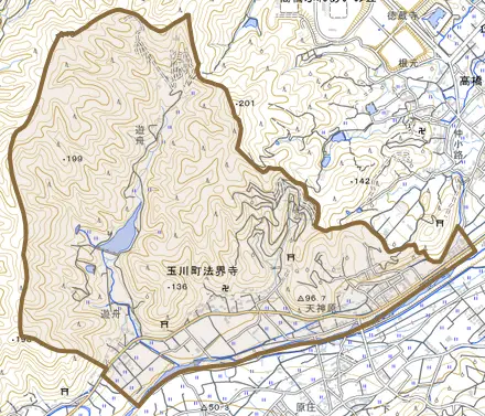 玉川町法界寺とその周辺の地図。町の範囲を重ねている