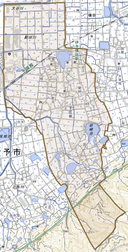 下三谷とその周辺の地図。町の範囲を重ねている