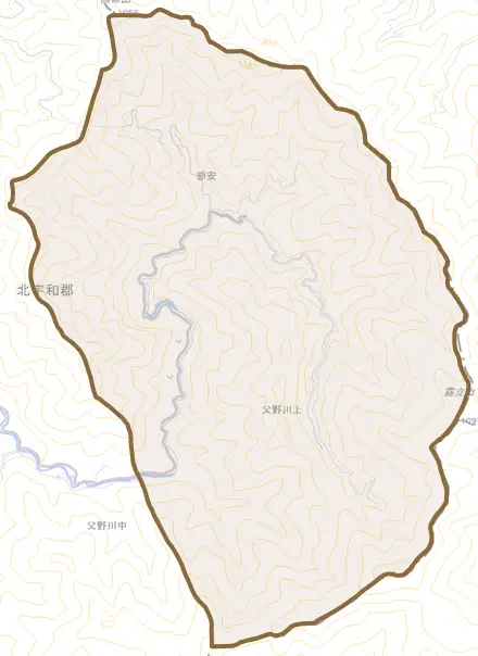 大字父野川上とその周辺の地図。町の範囲を重ねている