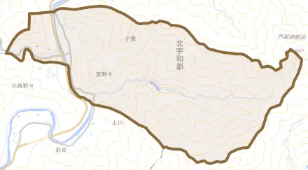 大字小倉とその周辺の地図。町の範囲を重ねている