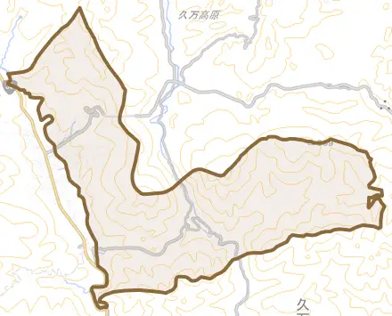 菅生とその周辺の地図。町の範囲を重ねている