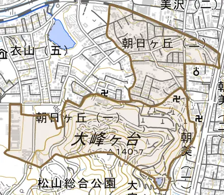 朝日ケ丘とその周辺の地図。町の範囲を重ねている