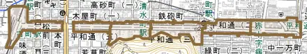 平和通とその周辺の地図。町の範囲を重ねている