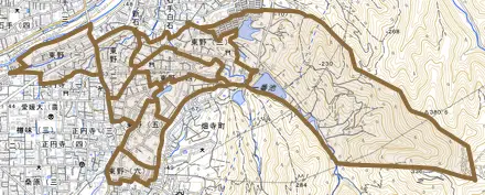 東野とその周辺の地図。町の範囲を重ねている