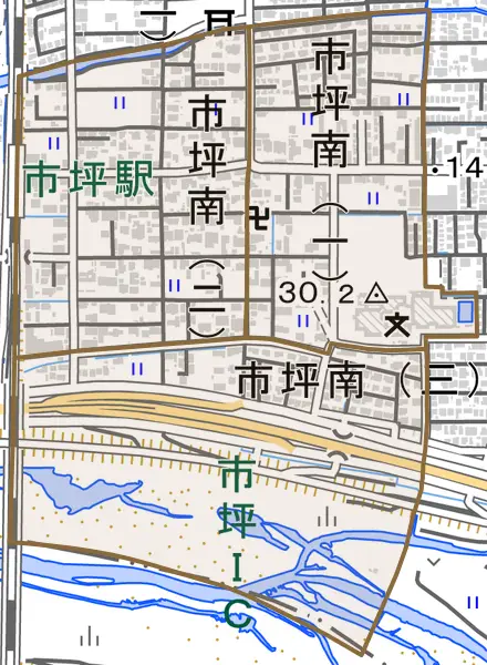 市坪南とその周辺の地図。町の範囲を重ねている