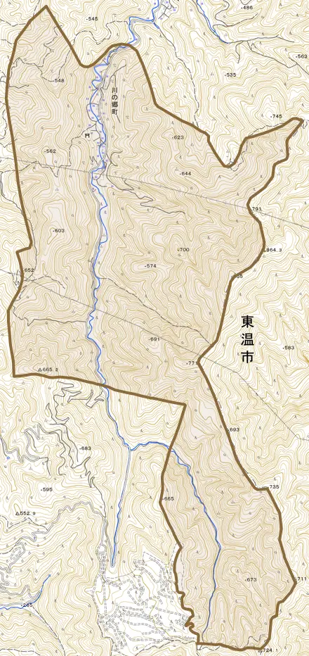 川の郷町とその周辺の地図。町の範囲を重ねている